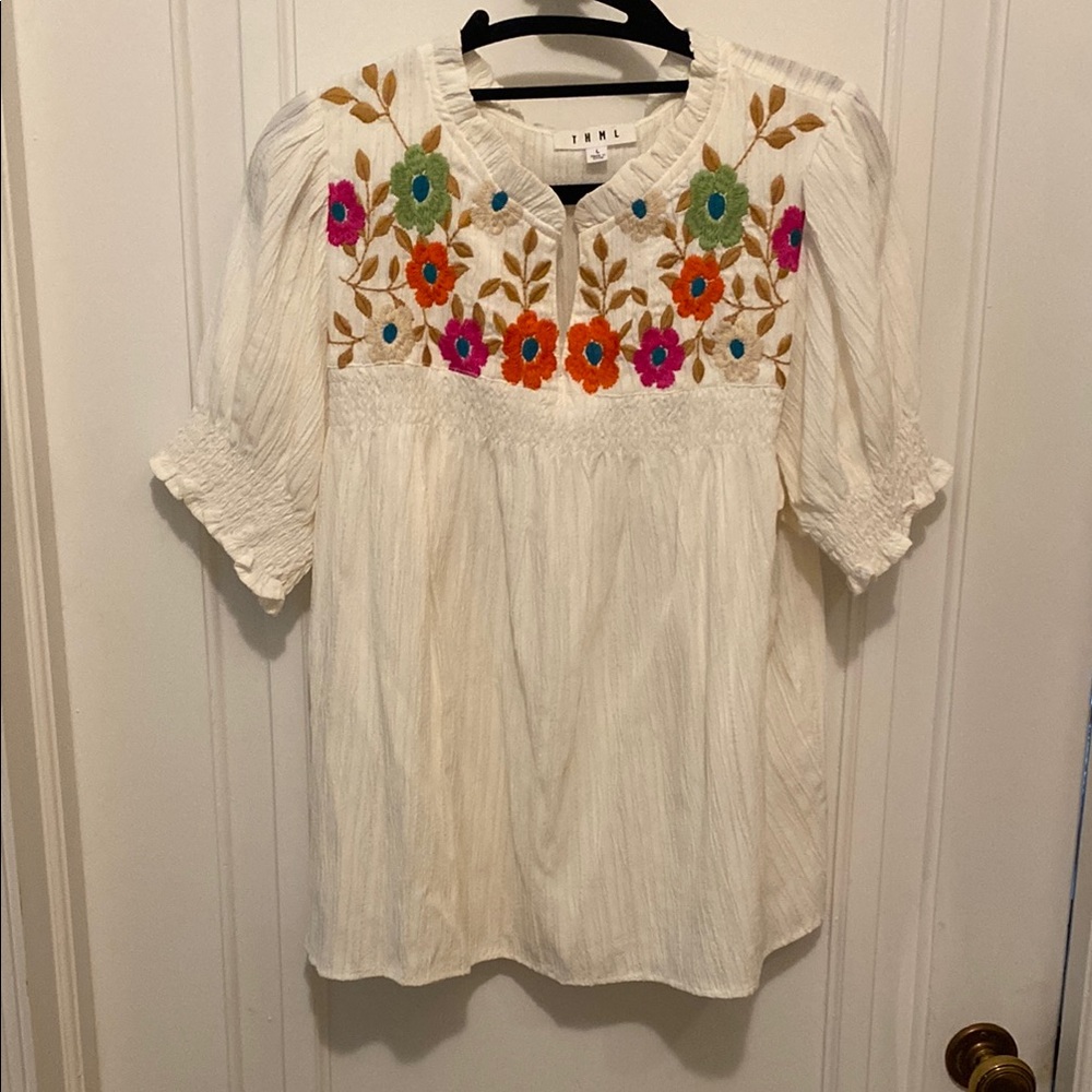THML Avara Embroidered Cream Top, Sz L